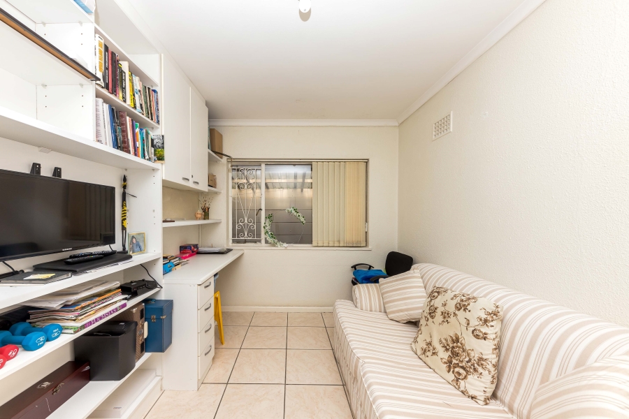 3 Bedroom Property for Sale in Heathfield Western Cape